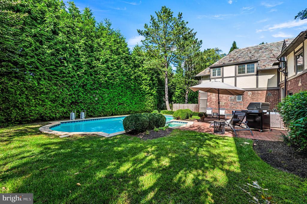 1205 ANDOVER ROAD