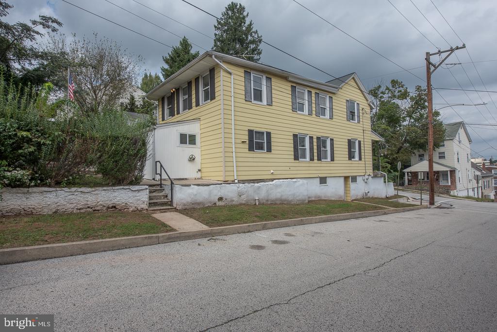 101 MERION AVENUE Unit:           