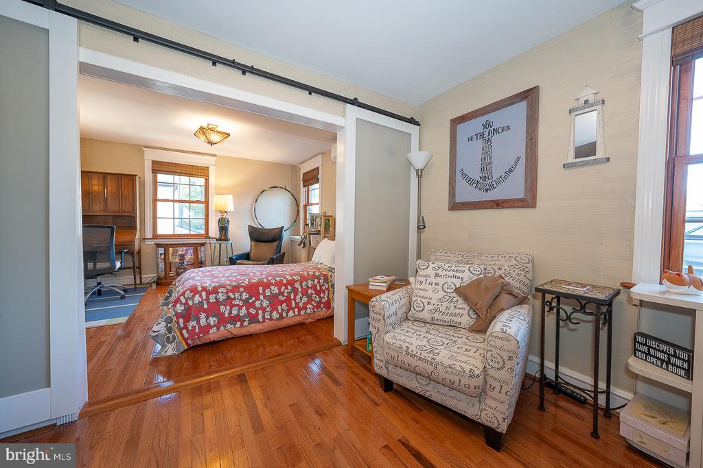 513 E WYNNEWOOD ROAD Unit:           