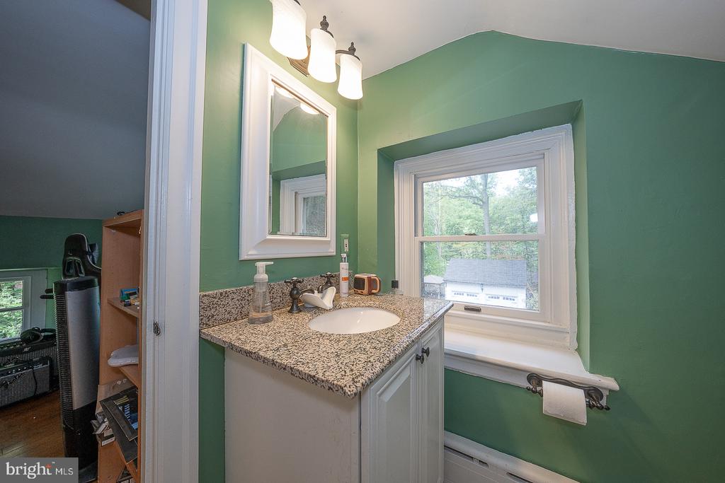 1169 RADNOR ROAD Unit:           