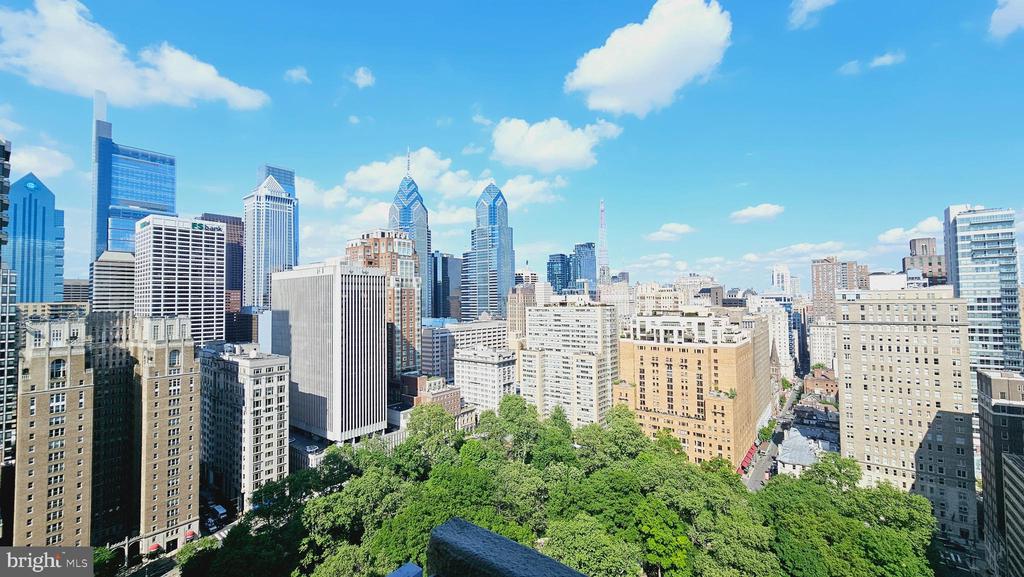 224-30 W RITTENHOUSE SQUARE Unit: 3005