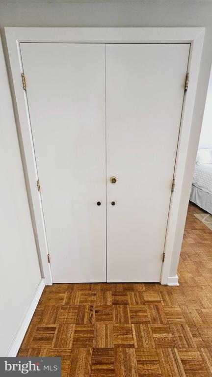 224-30 W RITTENHOUSE SQUARE Unit: 3005