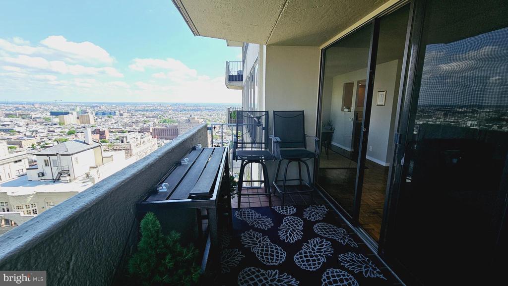 224-30 W RITTENHOUSE SQUARE Unit: 3005