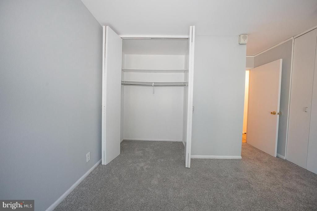 3600 CONSHOHOCKEN AVENUE Unit: 202
