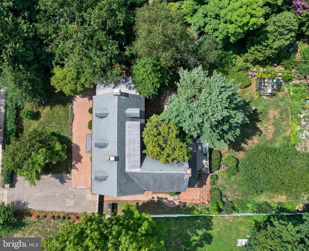 117 CARPENTER LANE
