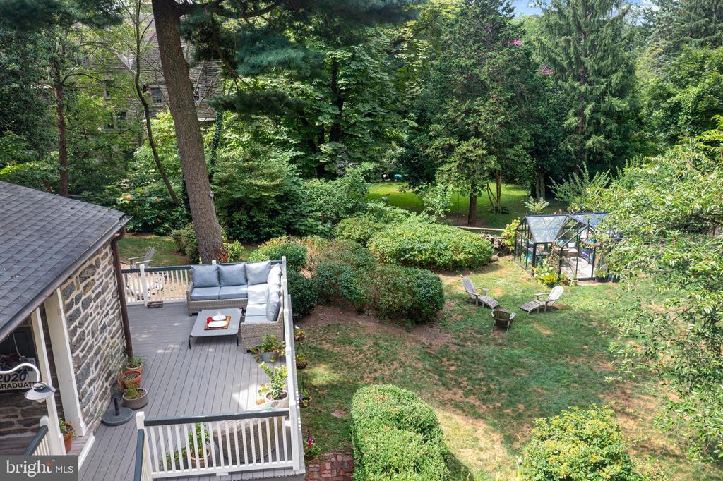 117 CARPENTER LANE