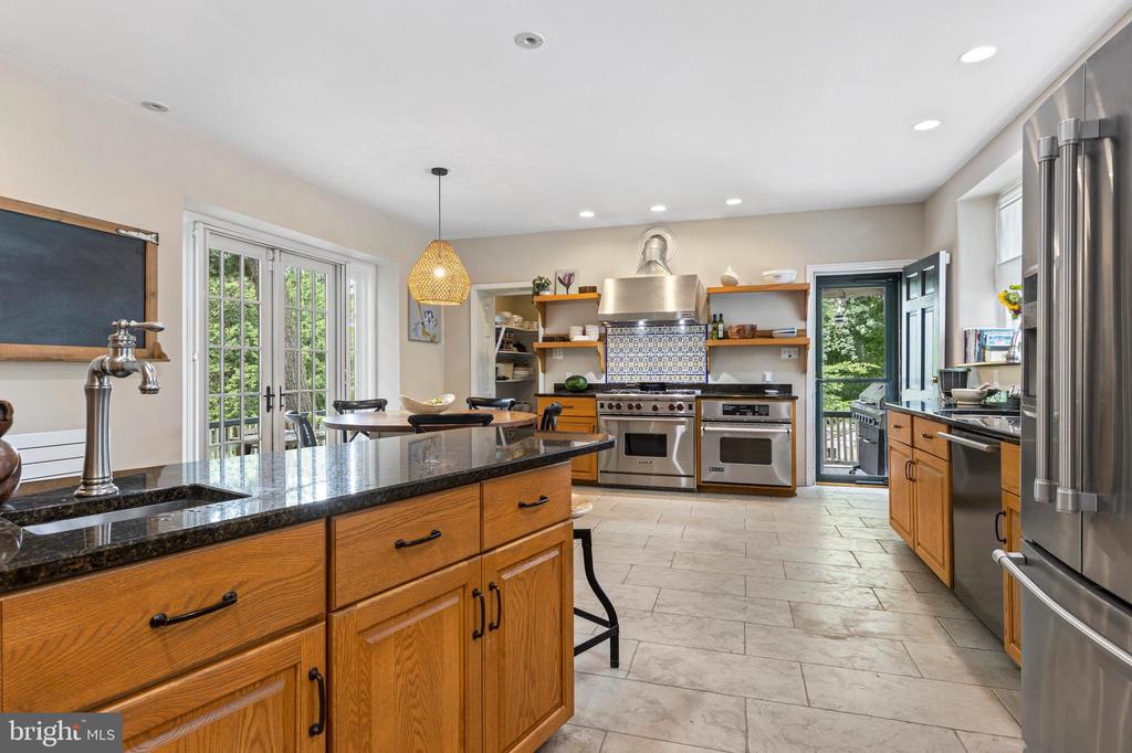 117 CARPENTER LANE