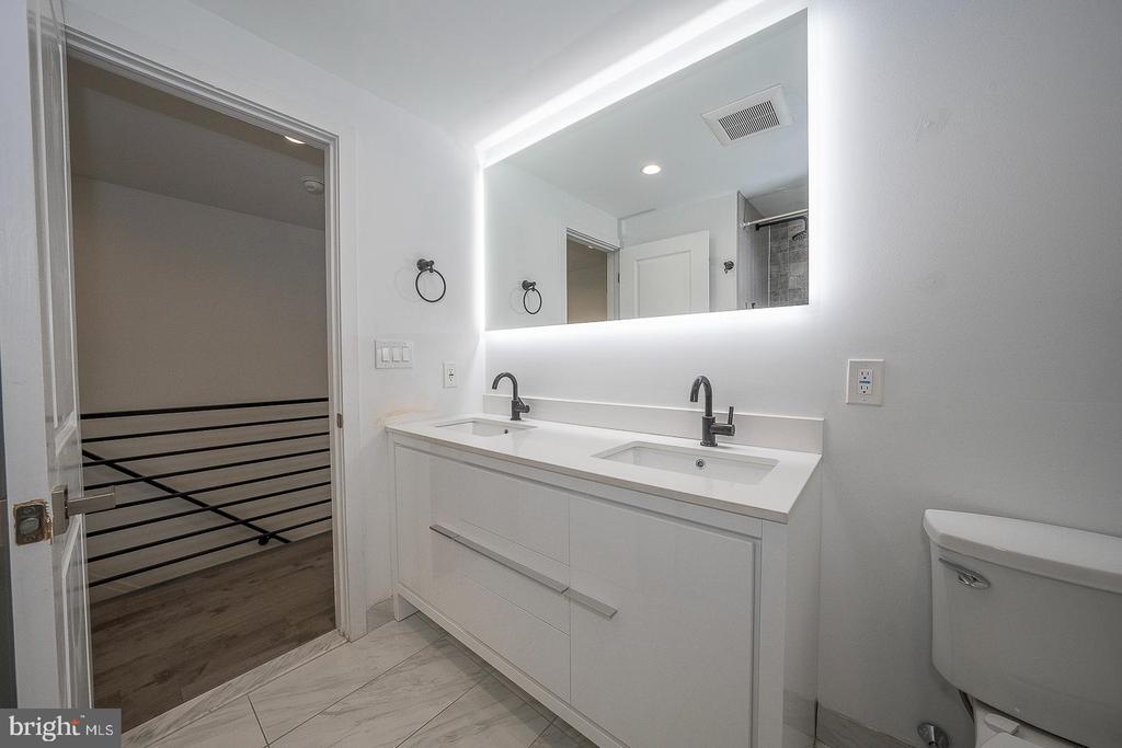 1515 N 4TH STREET