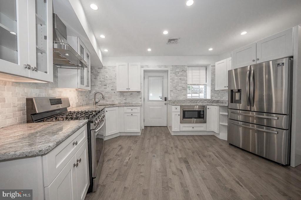 1515 N 4TH STREET
