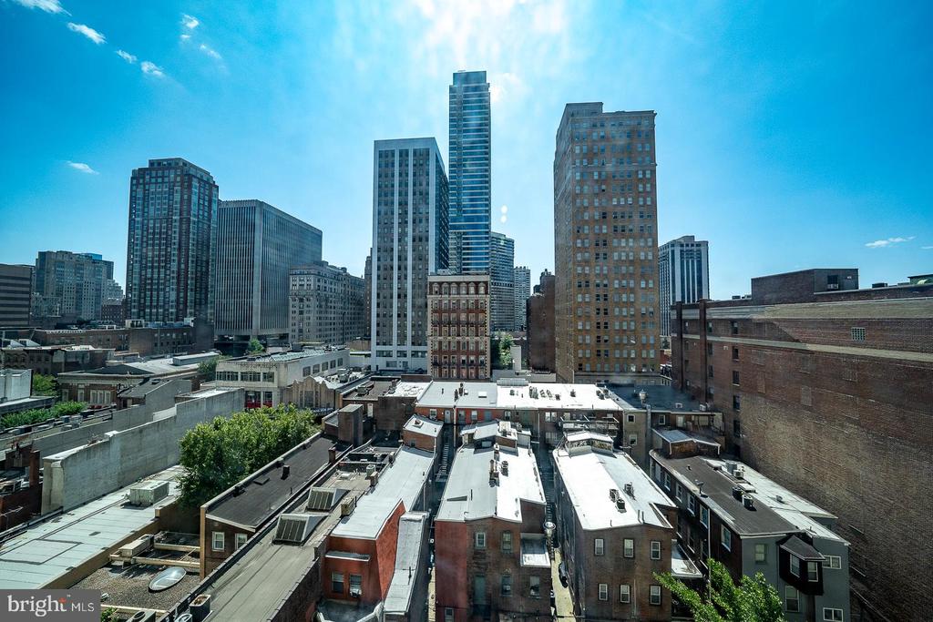1919 CHESTNUT STREET Unit: 1015