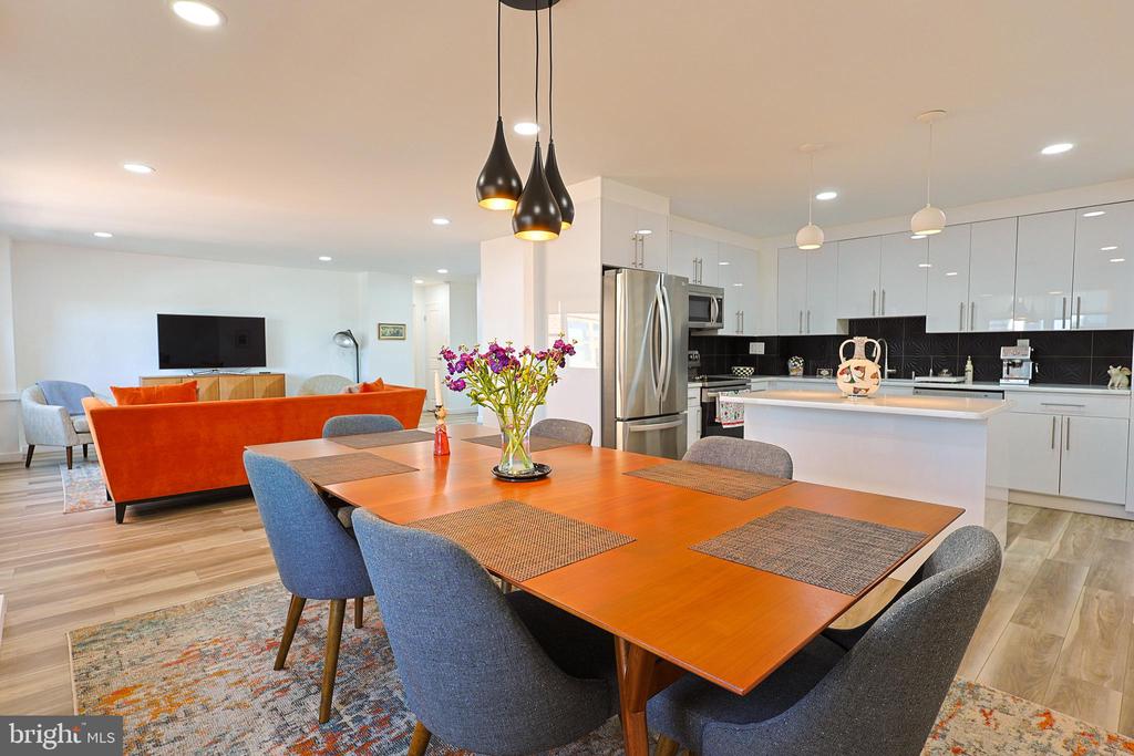 118 S 21ST STREET S Unit: 1122-23