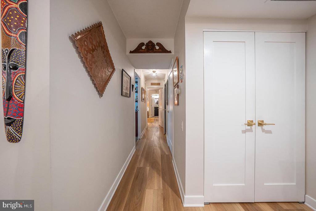1420 LOCUST STREET Unit: 6N