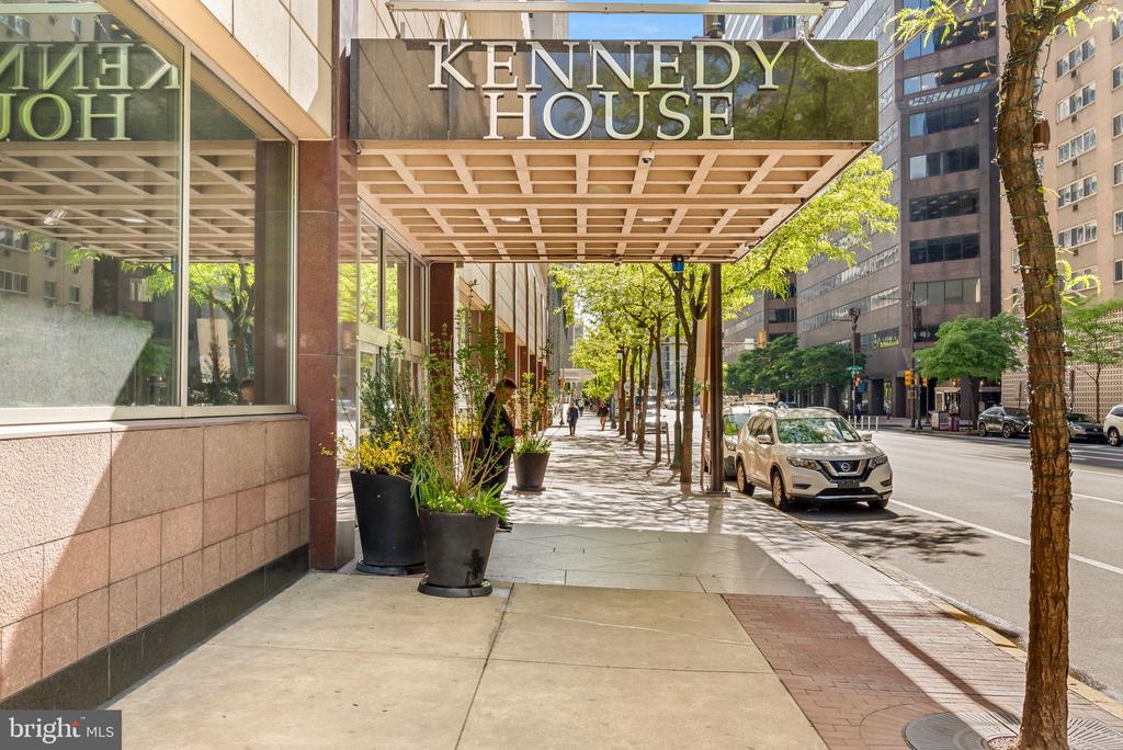 1901 JOHN F KENNEDY BOULEVARD Unit: 2505-06