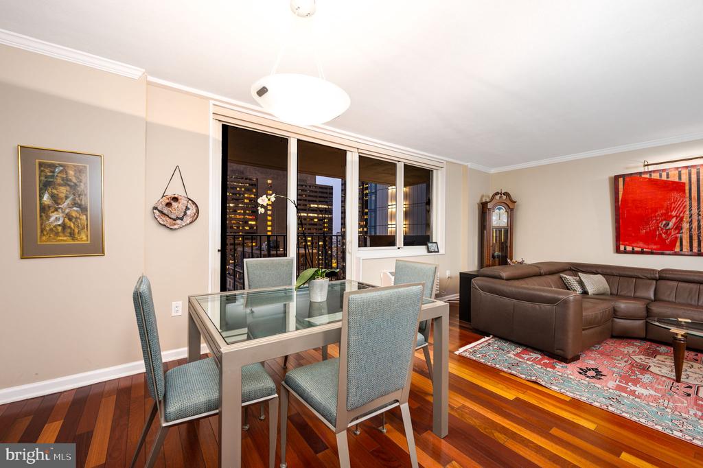 1901 JOHN F KENNEDY BOULEVARD Unit: 2505-06