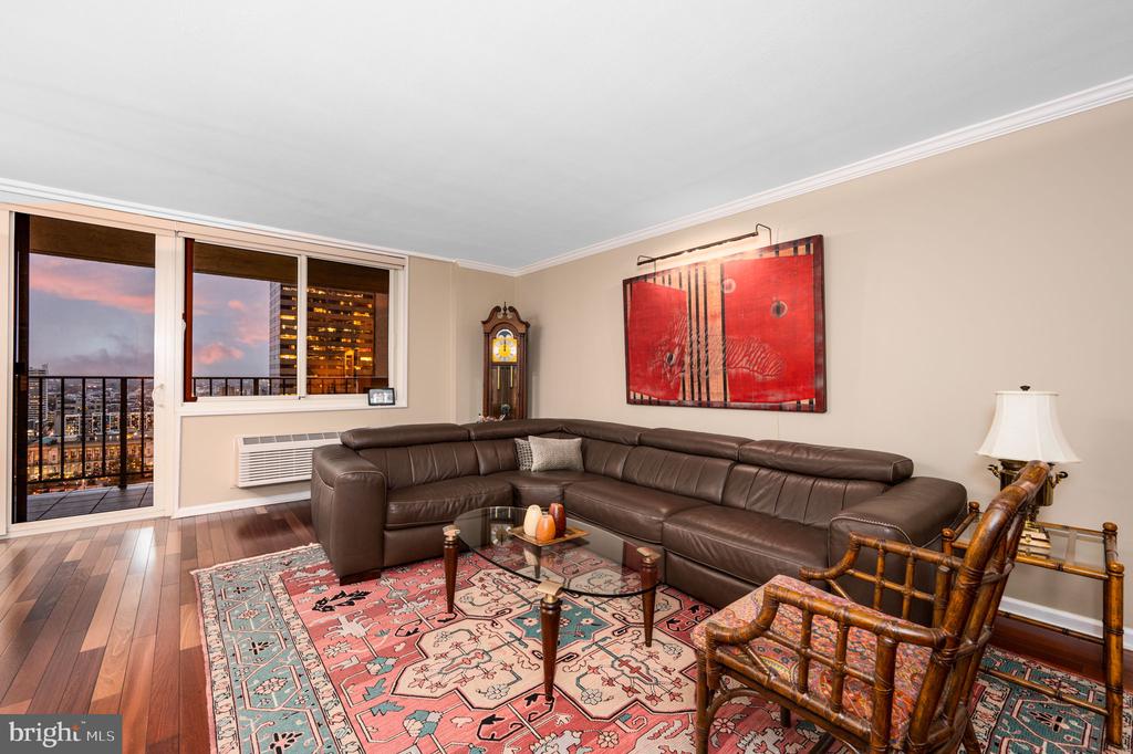 1901 JOHN F KENNEDY BOULEVARD Unit: 2505-06