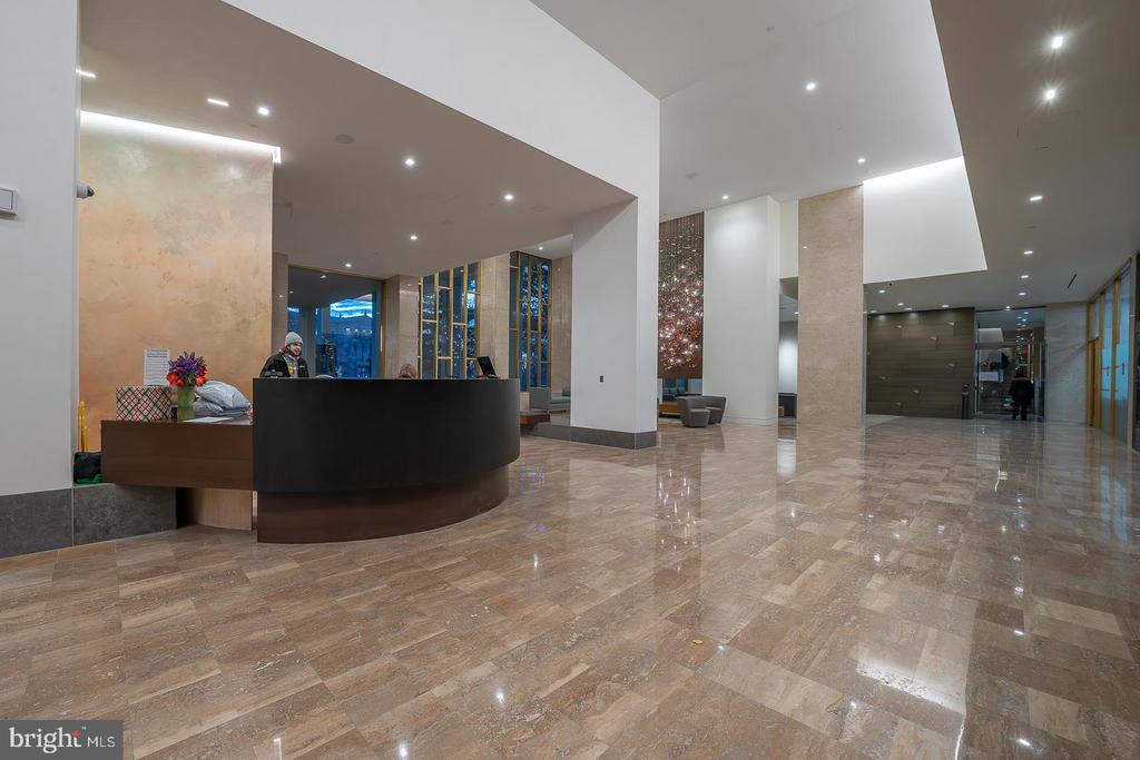 2401 PENNSYLVANIA AVENUE Unit: 2A10
