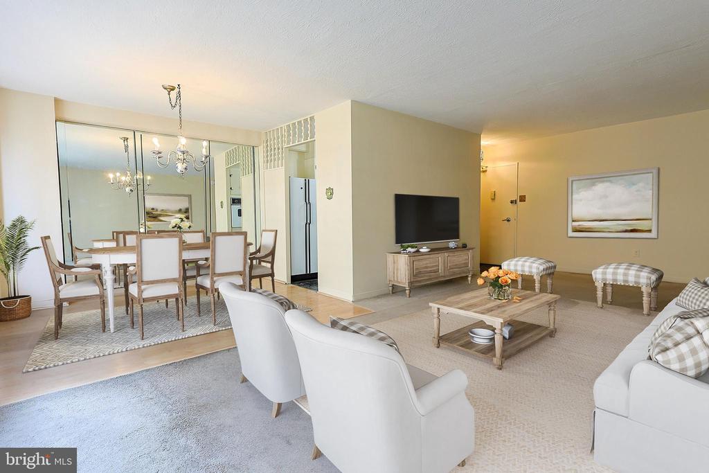 1900 JOHN F KENNEDY BOULEVARD Unit: 1713