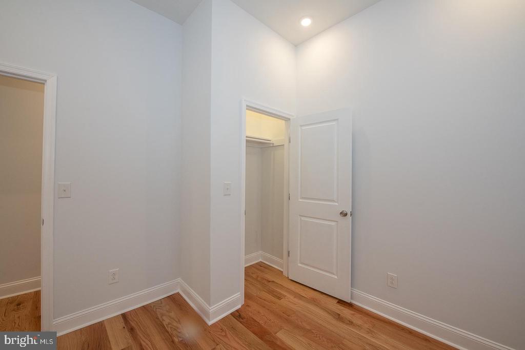 413 S 55TH STREET
