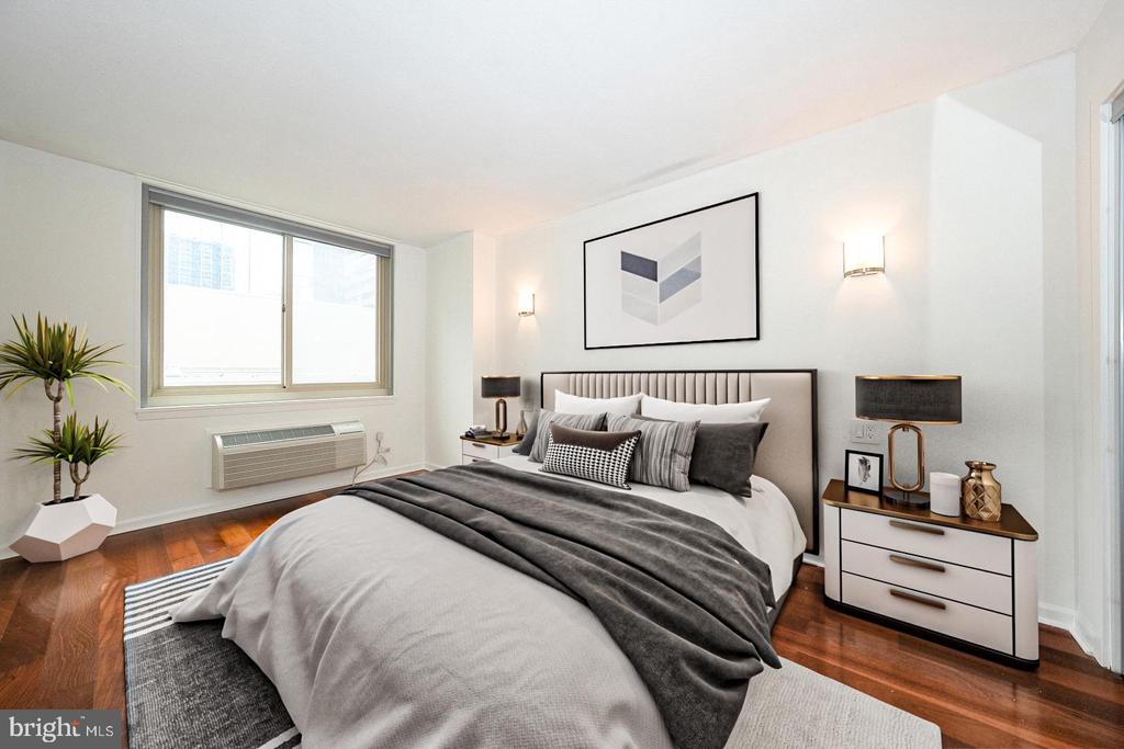 1919 CHESTNUT STREET Unit: 1103