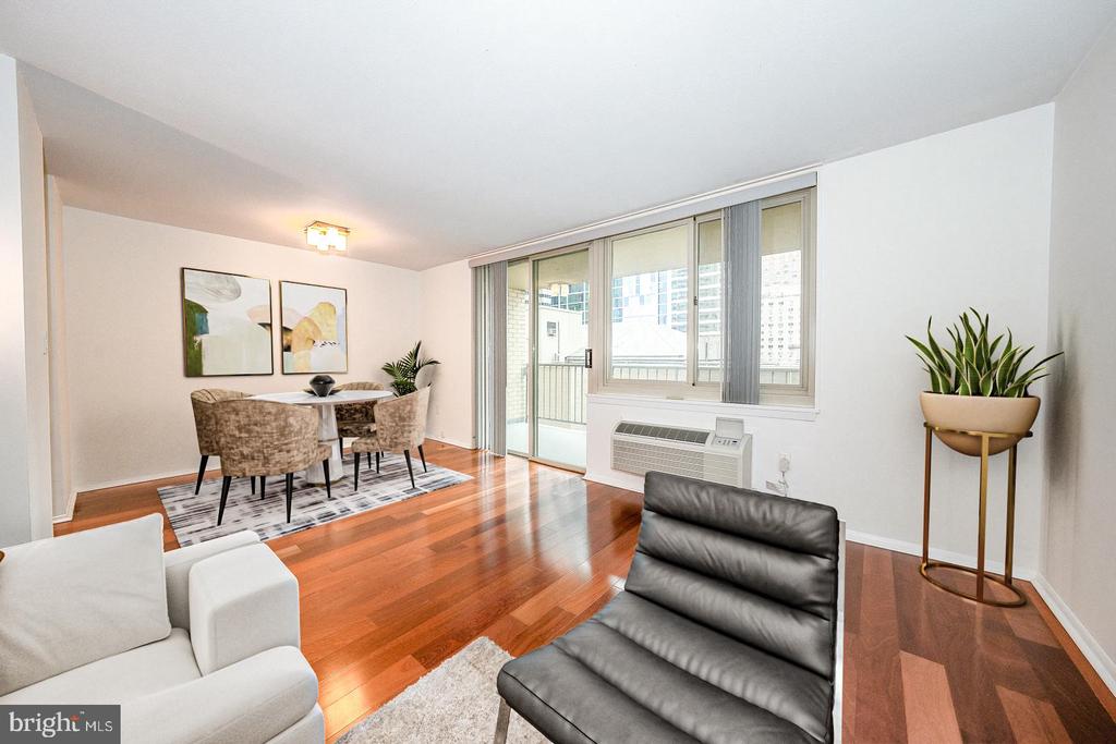 1919 CHESTNUT STREET Unit: 1103