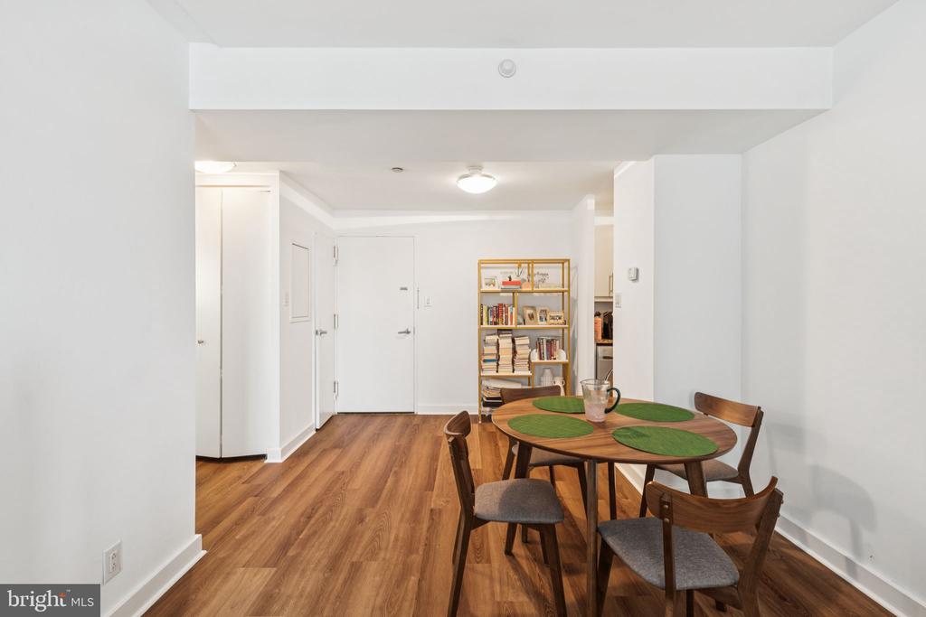 219 S 18TH STREET Unit: 1514