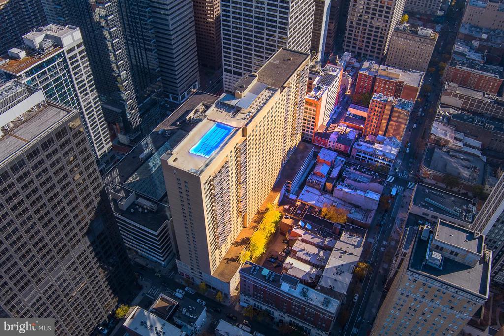 1919 CHESTNUT STREET Unit: 2903