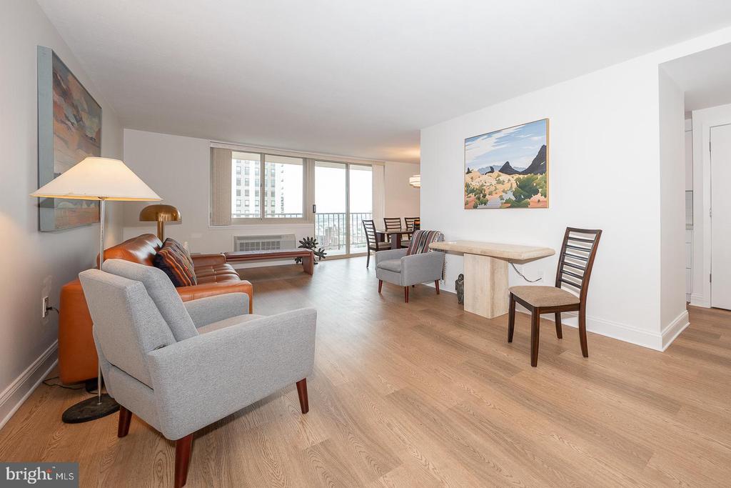 1919 CHESTNUT STREET Unit: 2508