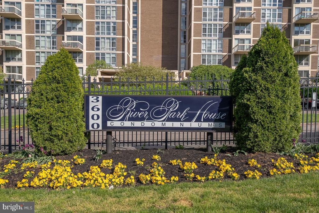 3600 CONSHOHOCKEN AVENUE Unit: 111A