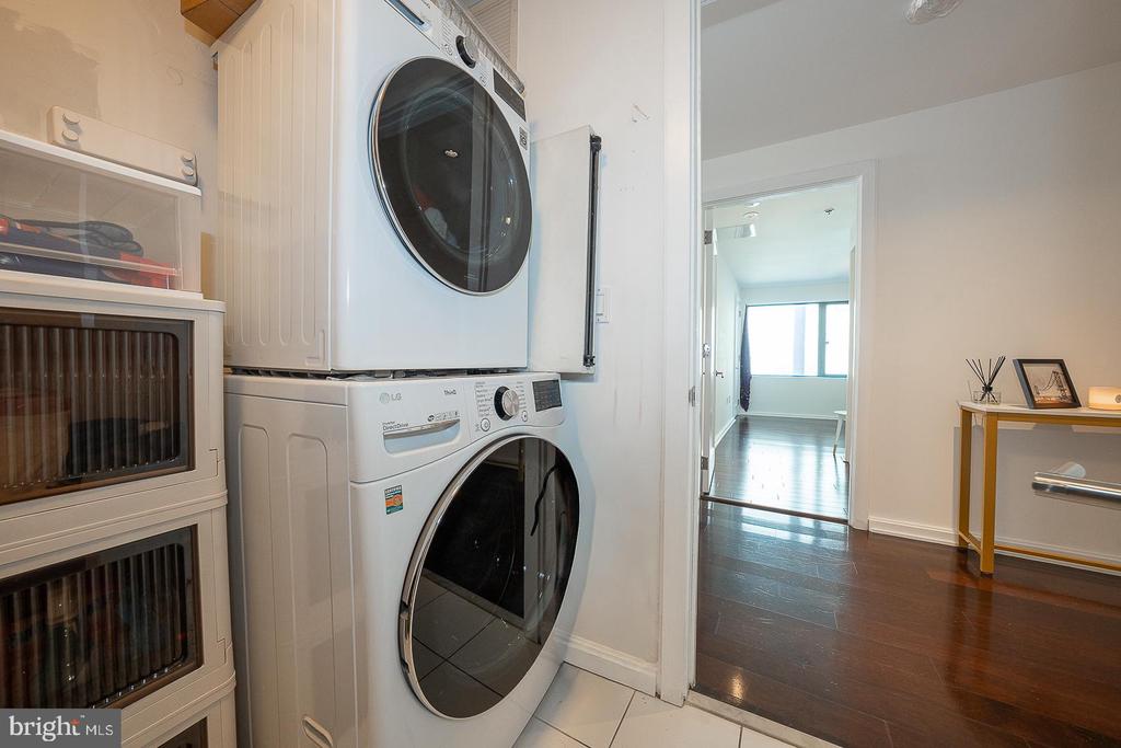 257 N 2ND STREET Unit: 401