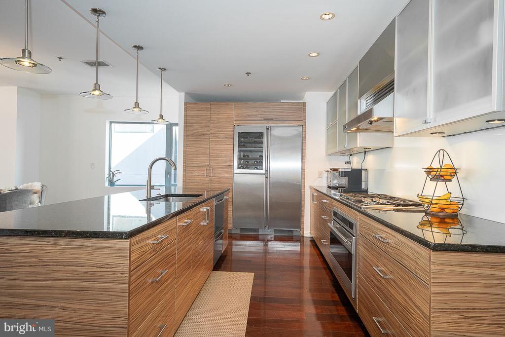 257 N 2ND STREET Unit: 401