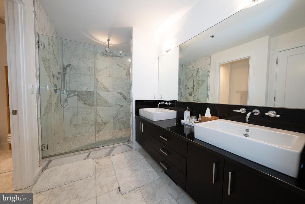 257 N 2ND STREET Unit: 401
