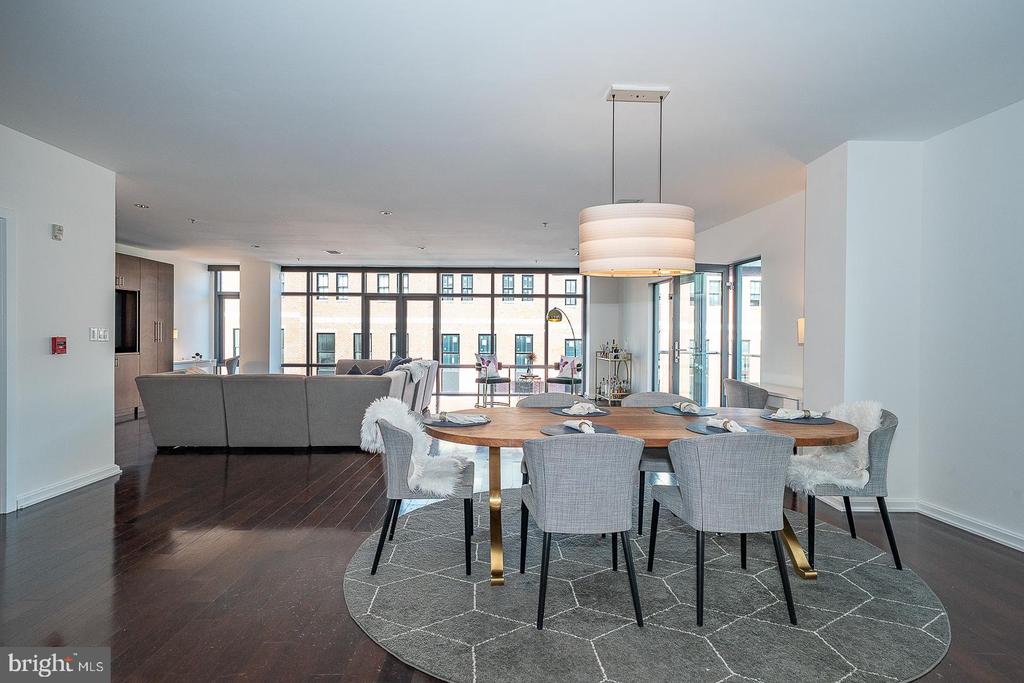 257 N 2ND STREET Unit: 401