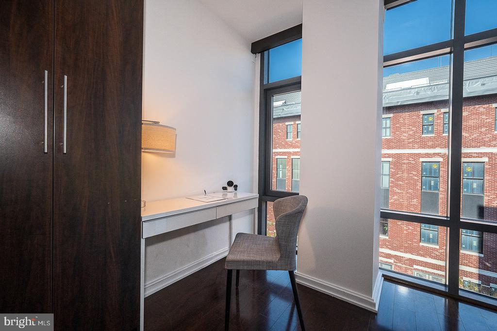 257 N 2ND STREET Unit: 401