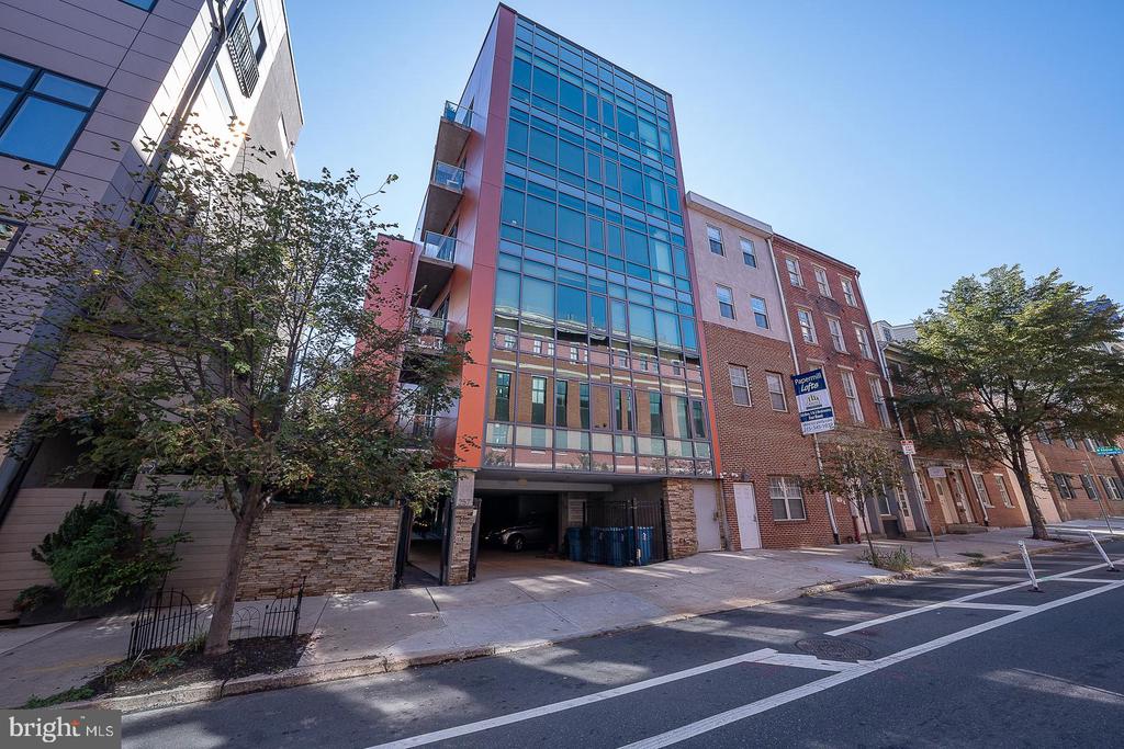 257 N 2ND STREET Unit: 401