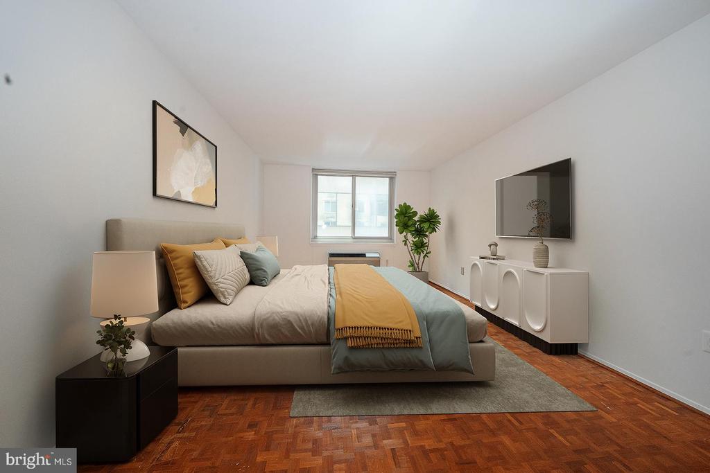 1919 CHESTNUT STREET Unit: 904