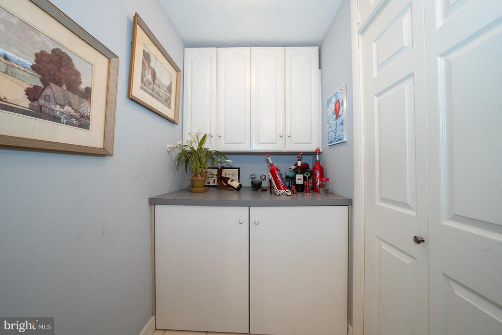 1900 JOHN F KENNEDY BOULEVARD Unit: 809