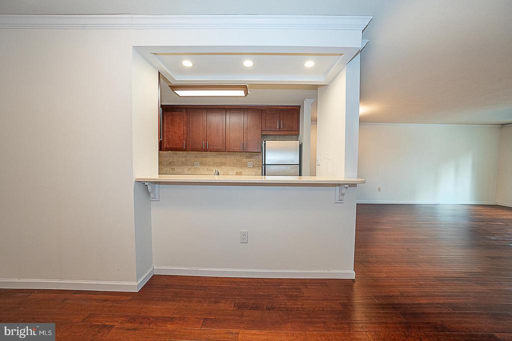 1919 CHESTNUT STREET Unit: 1722