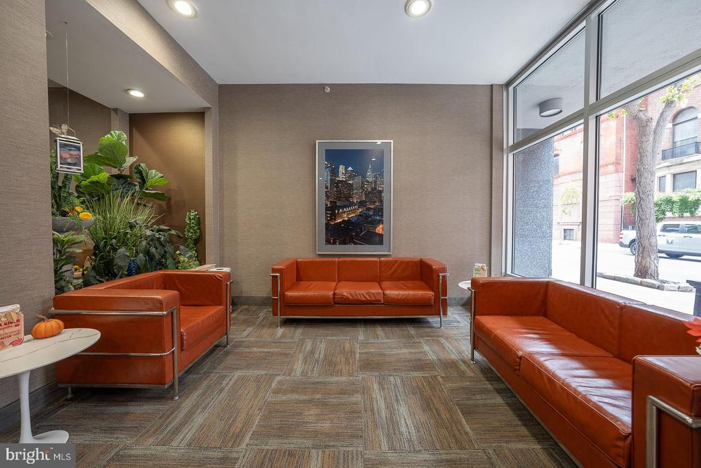 118 S 21ST STREET Unit: 1007