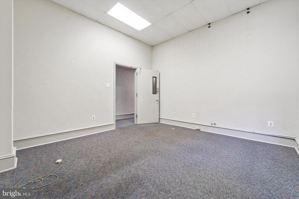 315 S 17TH STREET
