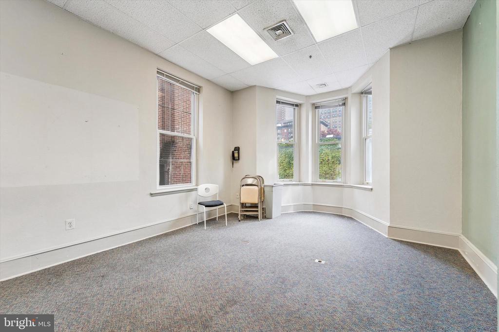 315 S 17TH STREET