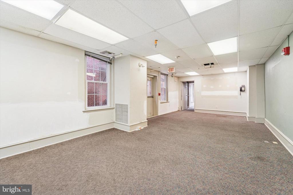 315 S 17TH STREET