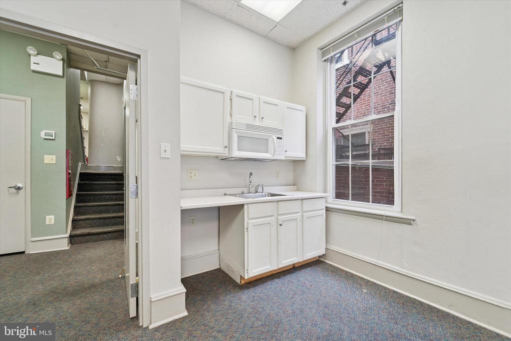 315 S 17TH STREET