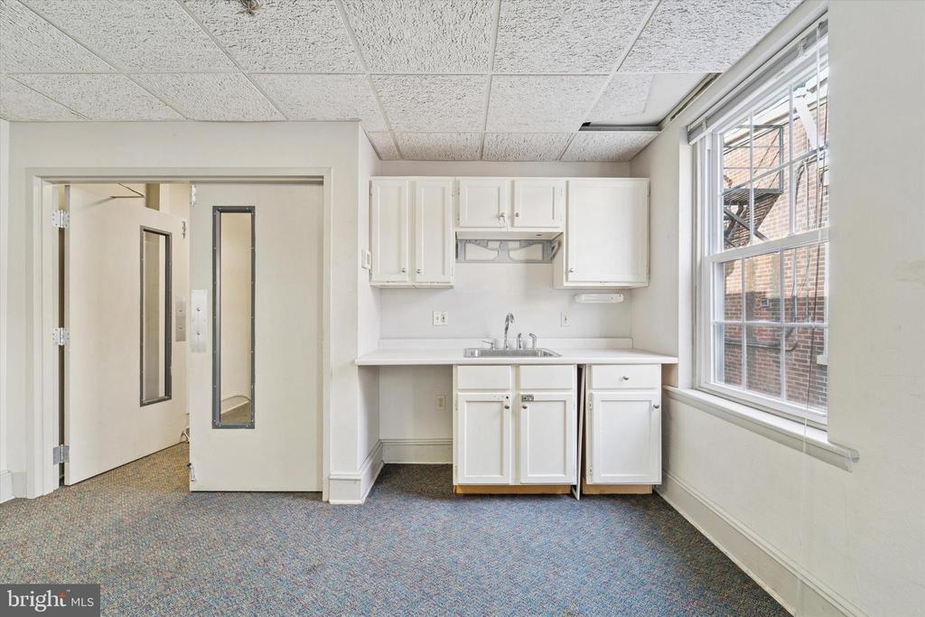 315 S 17TH STREET