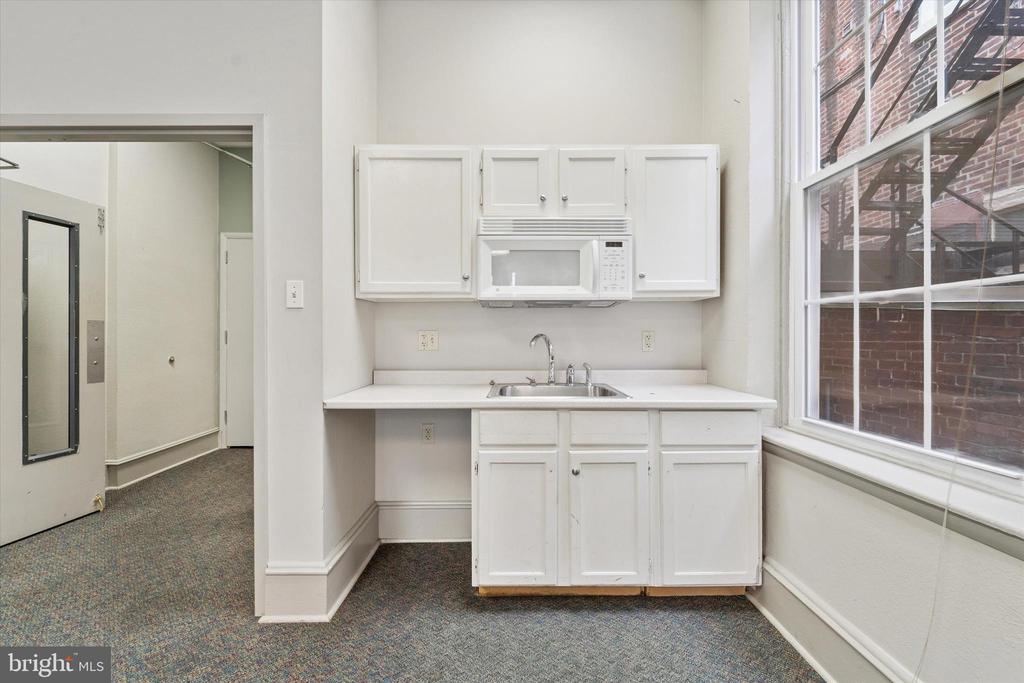 315 S 17TH STREET