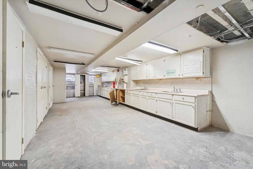 315 S 17TH STREET
