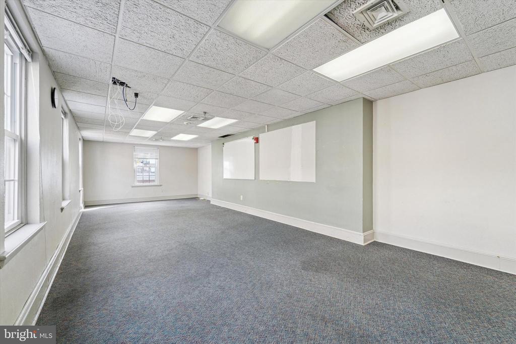 315 S 17TH STREET