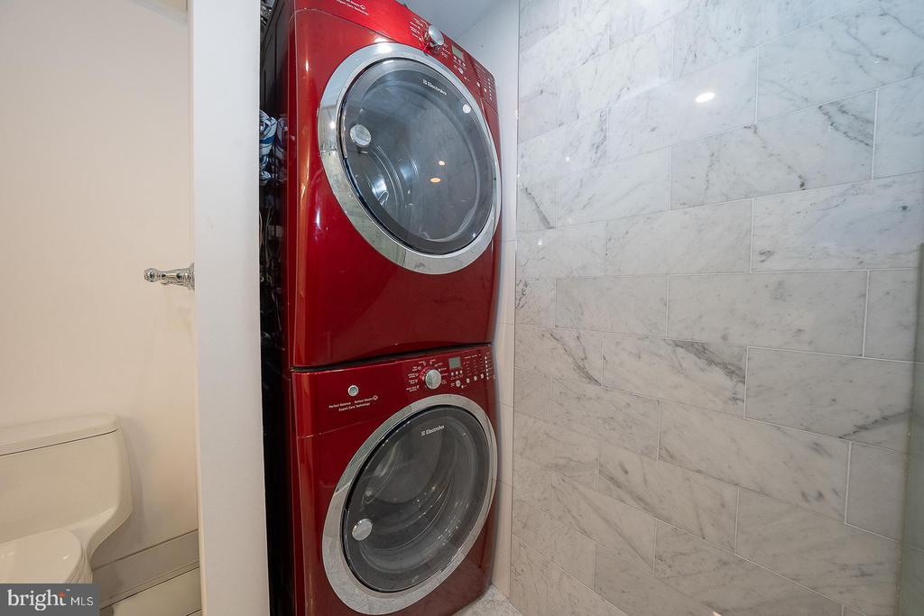 202 W RITTENHOUSE SQUARE Unit: 1205