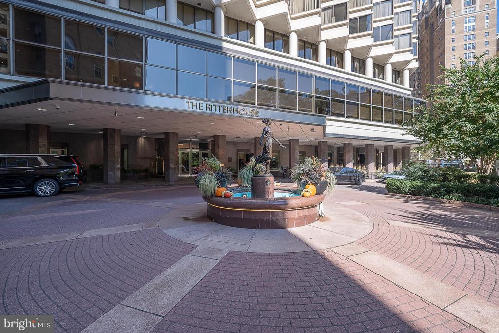 202 W RITTENHOUSE SQUARE Unit: 1205