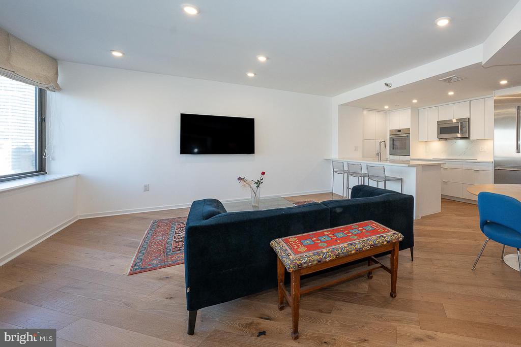 202 W RITTENHOUSE SQUARE Unit: 1205