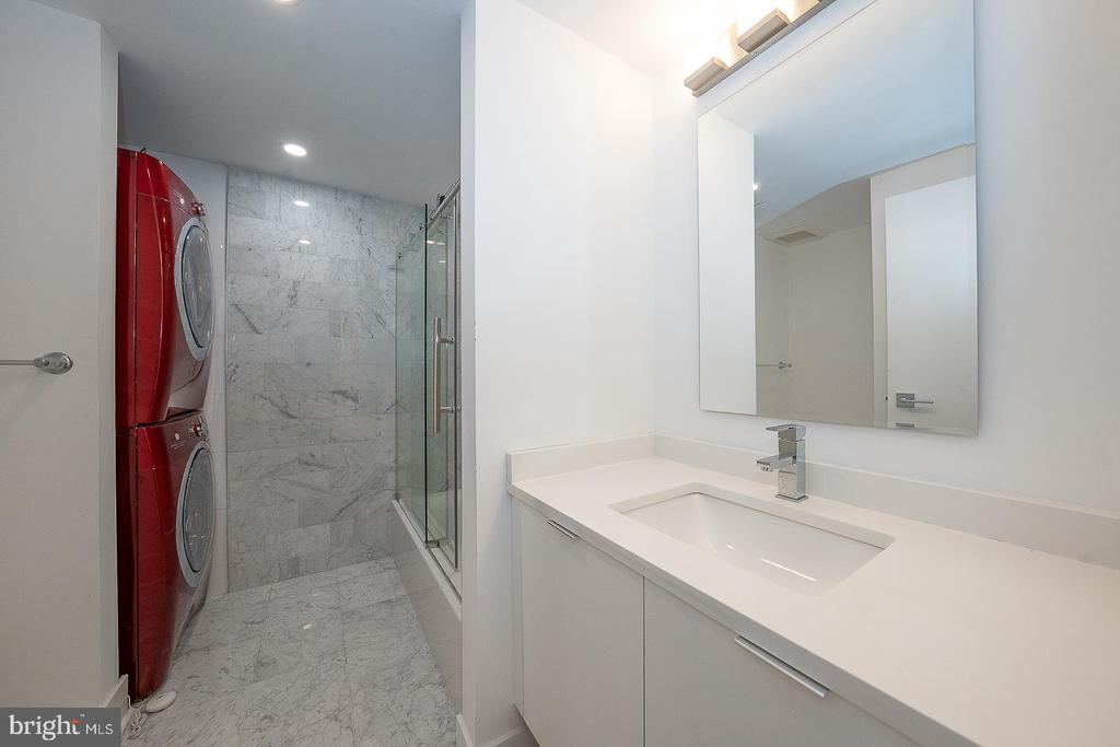 202 W RITTENHOUSE SQUARE Unit: 1205